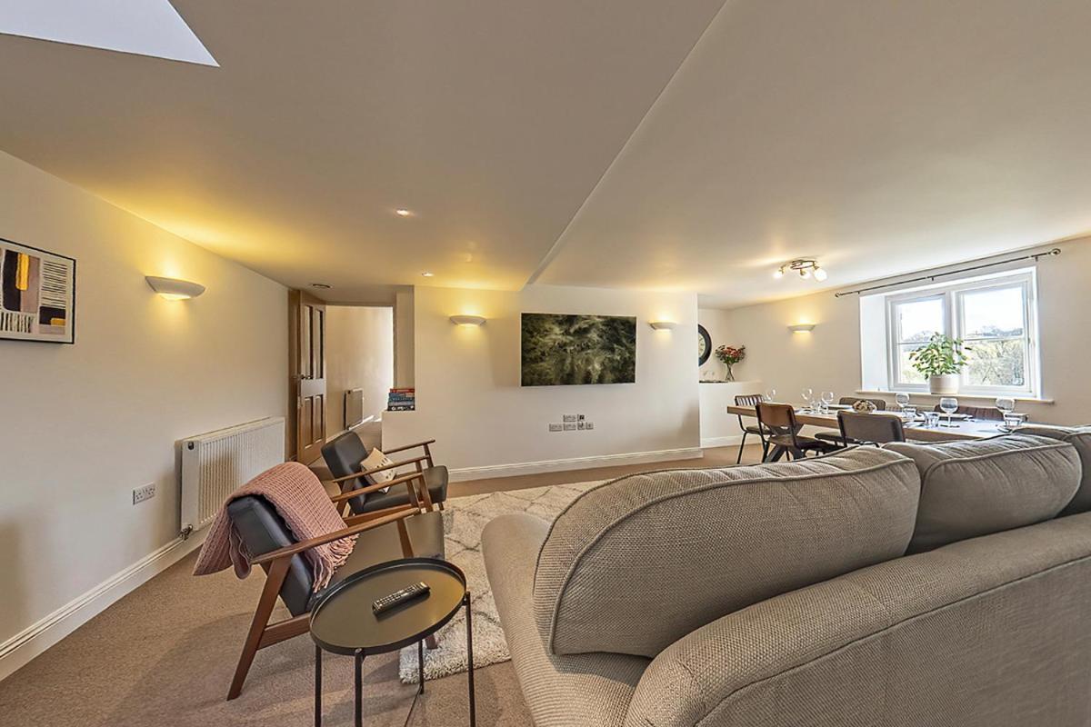 3 Bedroom Barn Conversion With Hot Tub-Garden View - Ty Cerrig Barn كورين المظهر الخارجي الصورة